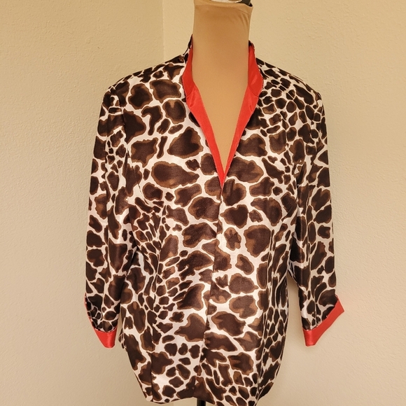 Chico's Giraffe Print Jacket With Orange Lining - Picture 1 of 6